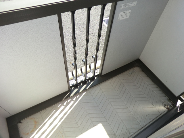 18/23 バルコニー