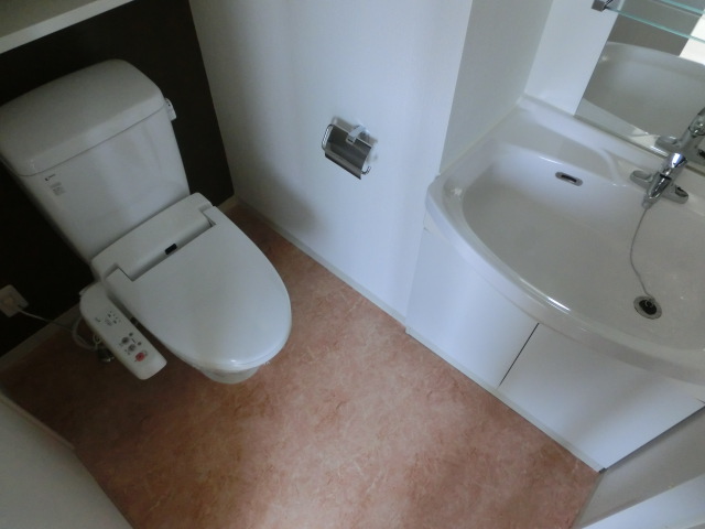 14/30 トイレ