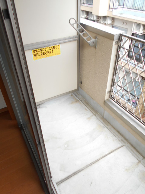 18/30 バルコニー