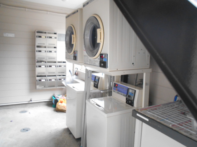 20/30 エントランス