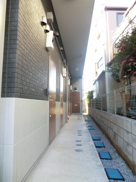 22/24 エントランス