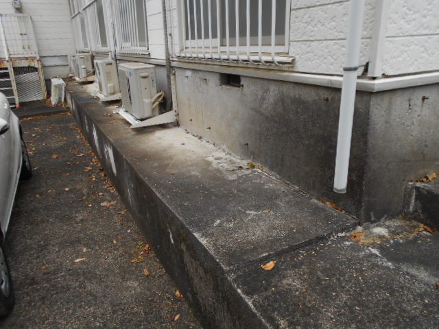 21/30 エントランス