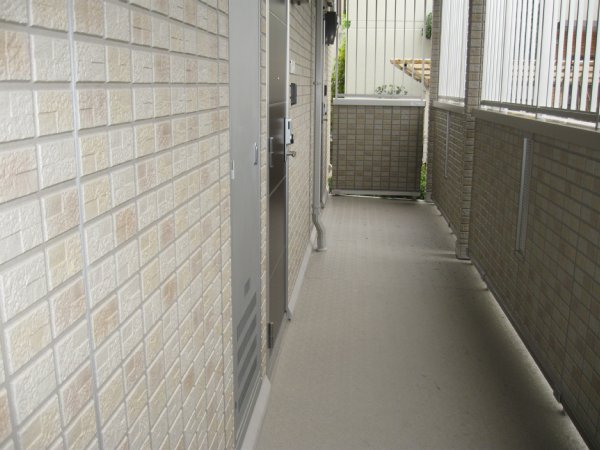 22/29 エントランス