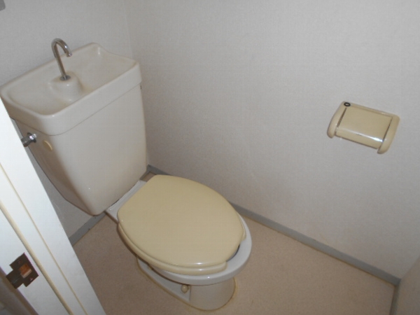 13/28 トイレ