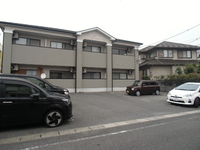 19/28 駐車場