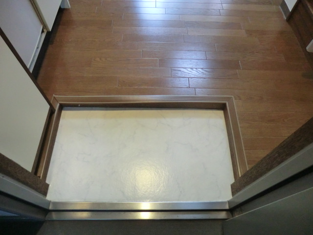 2/10 エントランス