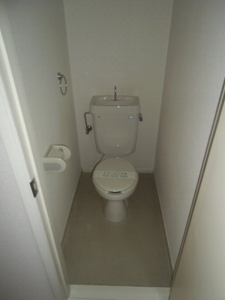 13/30 トイレ