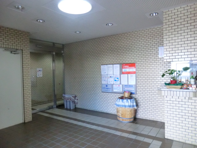 19/26 エントランス