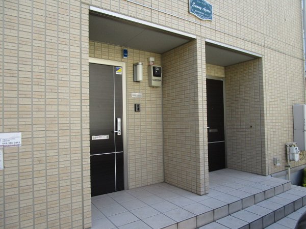 22/29 エントランス