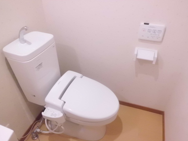 16/30 トイレ