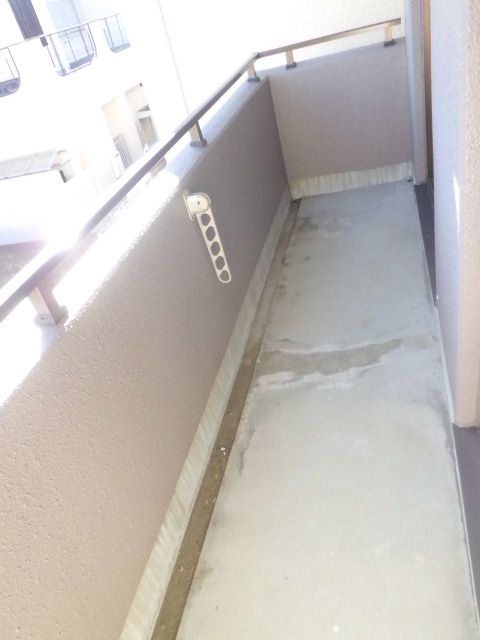 17/30 バルコニー