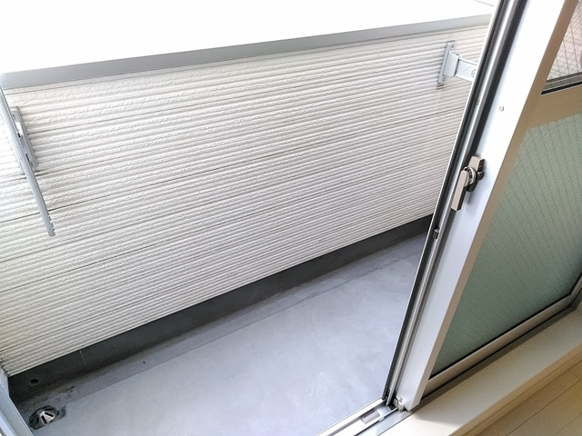 18/30 バルコニー