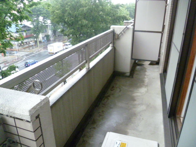 20/30 バルコニー