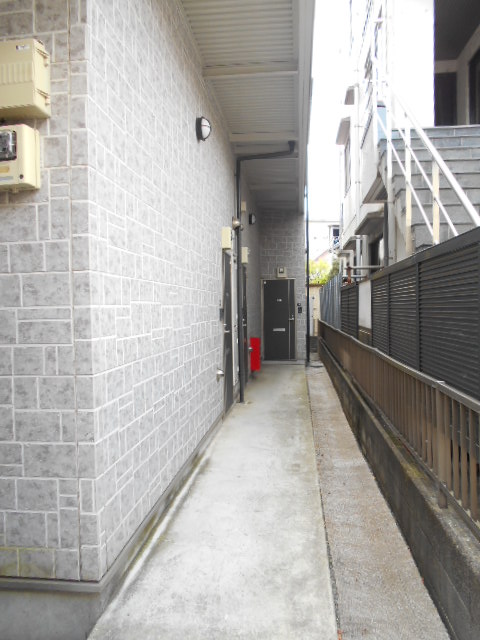 19/28 エントランス