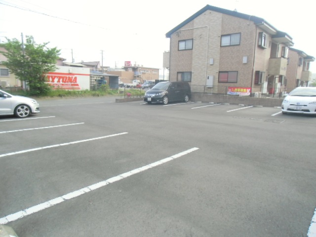 22/26 駐車場