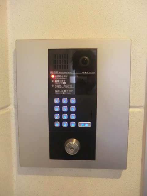 14/17 エントランス