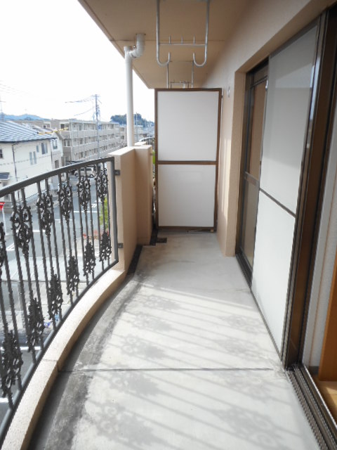 16/28 バルコニー