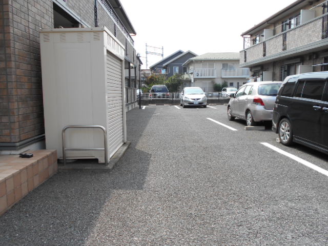 21/27 駐車場
