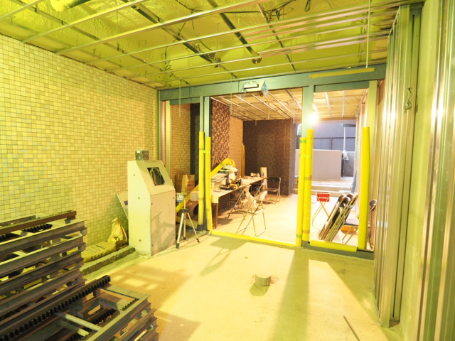 22/30 エントランス