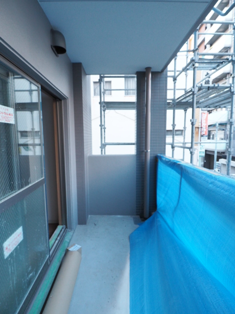 13/30 バルコニー