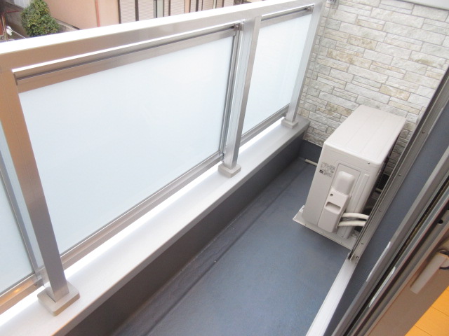 14/27 バルコニー