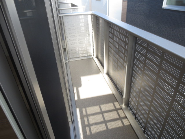 14/23 バルコニー