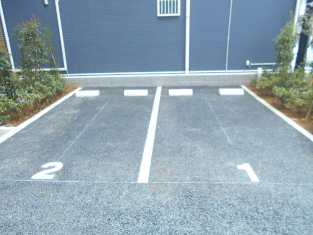 22/30 駐車場