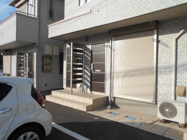 2/4 エントランス