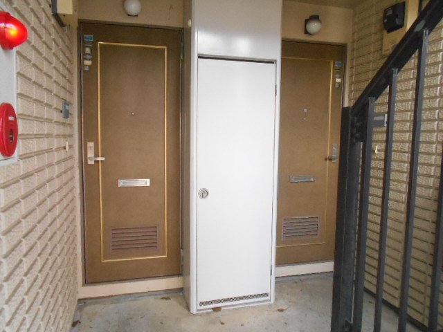 3/7 エントランス