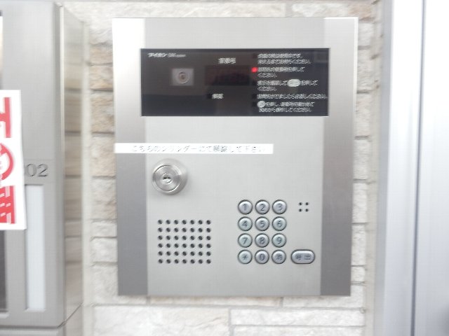 22/29 エントランス