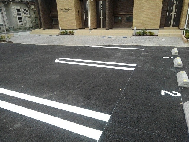 14/20 駐車場