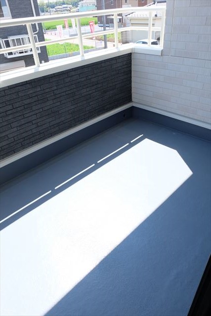 16/28 バルコニー