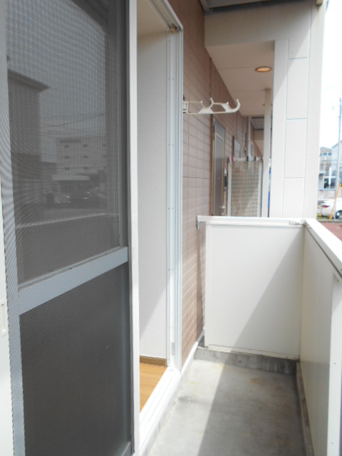 19/28 バルコニー