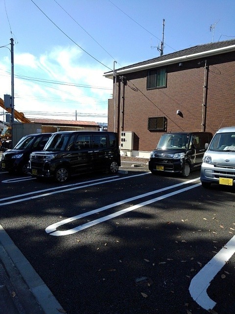 14/19 駐車場