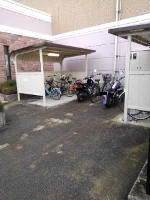 17/26 エントランス