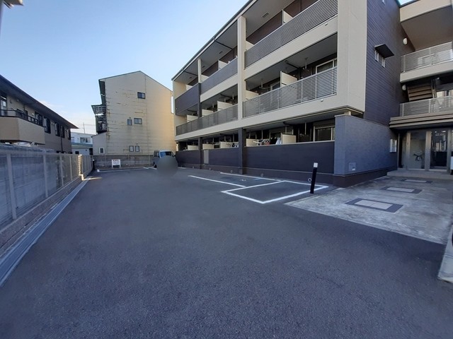 2/10 駐車場