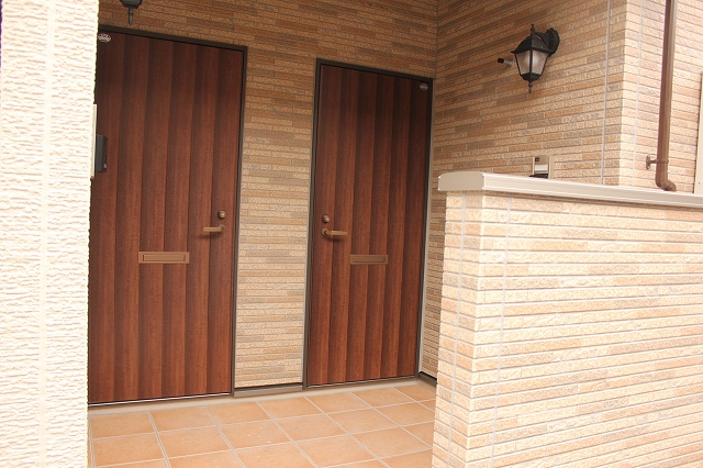 14/18 エントランス