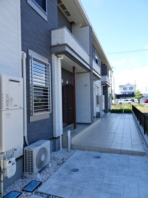 14/20 エントランス