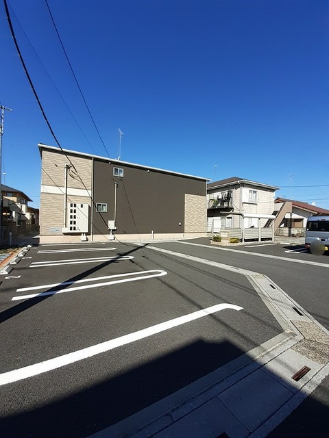 28/30 駐車場