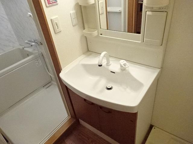 14/25 洗面