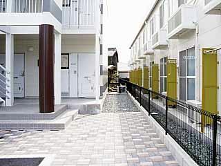 14/25 エントランス