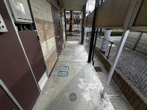 19/21 エントランス