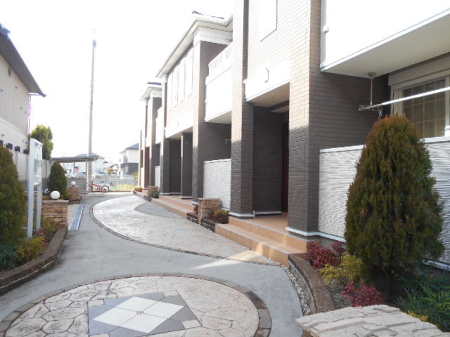 13/20 エントランス