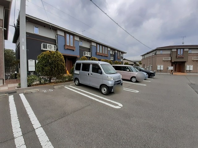 14/20 駐車場