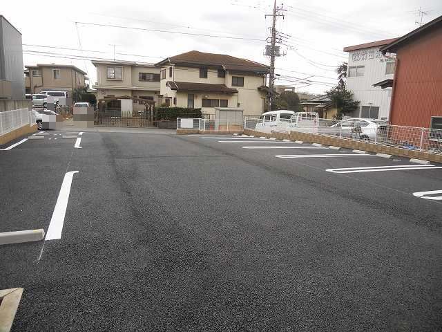 14/20 駐車場