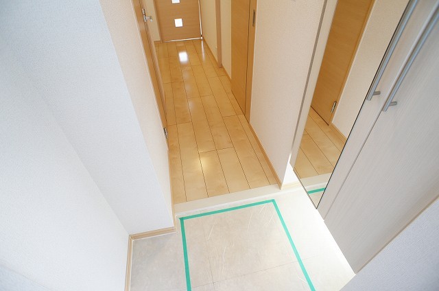 5/30 玄関