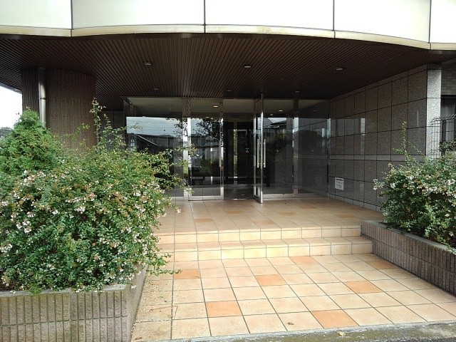 19/29 エントランス