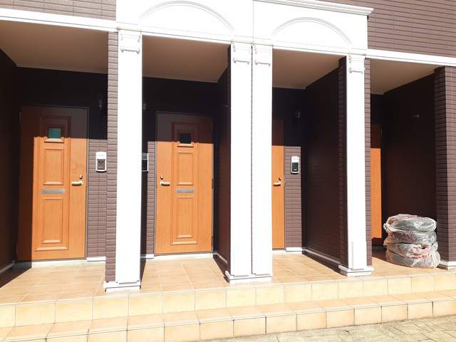 14/20 エントランス