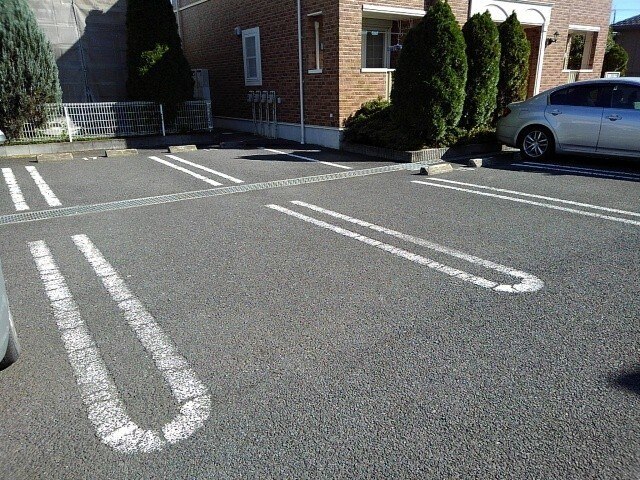14/20 駐車場