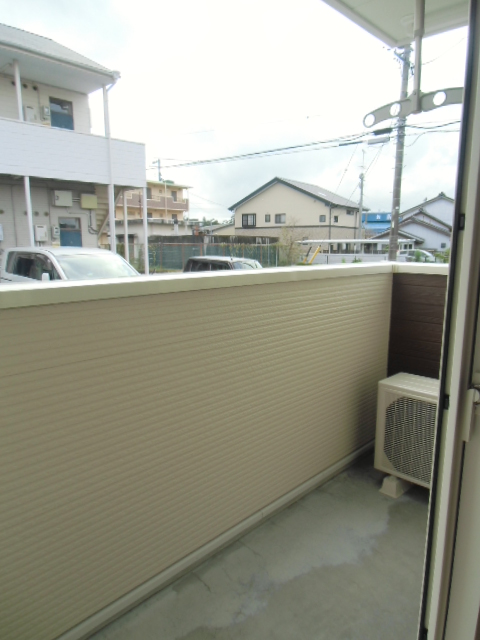 18/28 バルコニー